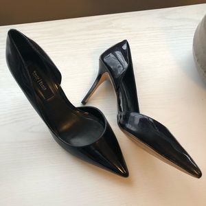 White House Black Market pumps